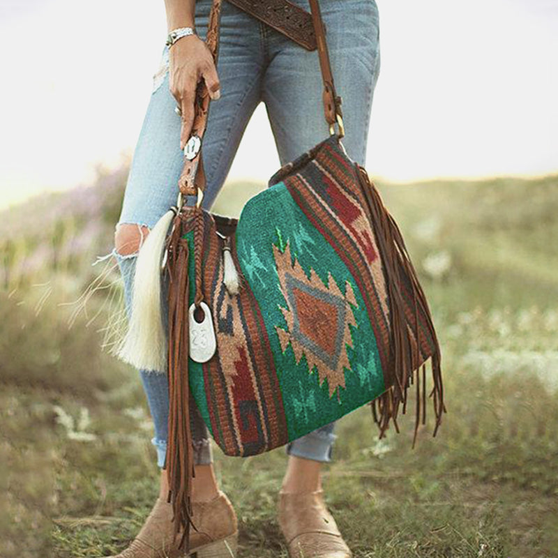 Beautifully Crafted Bag in a Classic Style