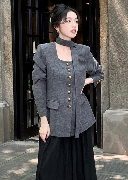 Beautifully Finished Coat in a Timeless Design