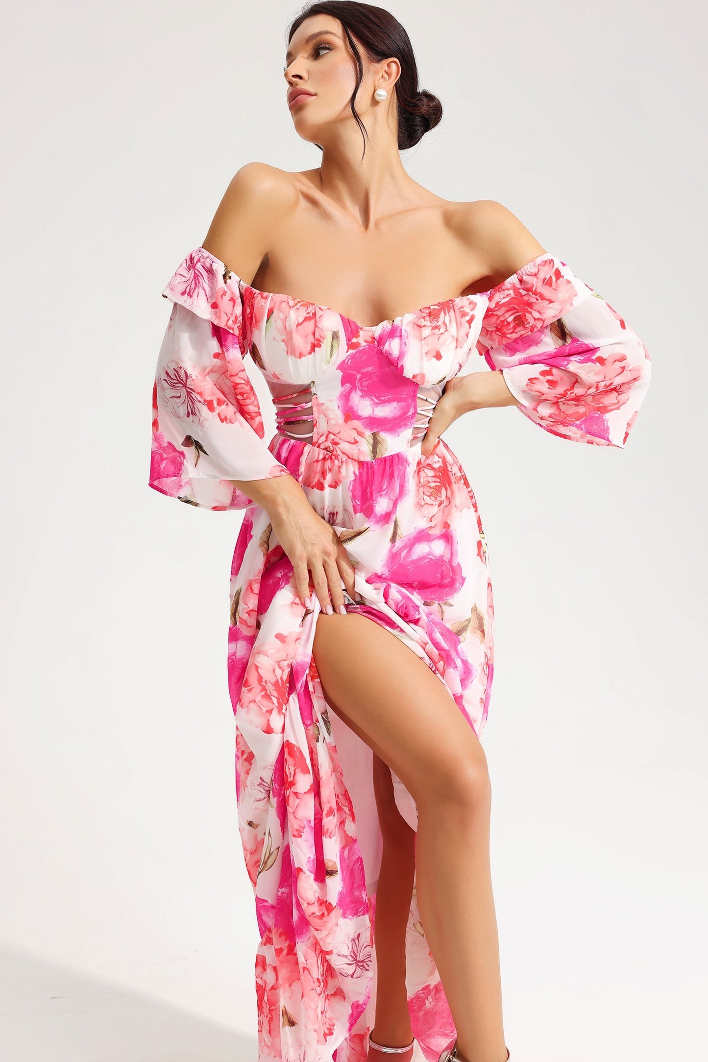 Beautifully Crafted Dress in a Classic Style