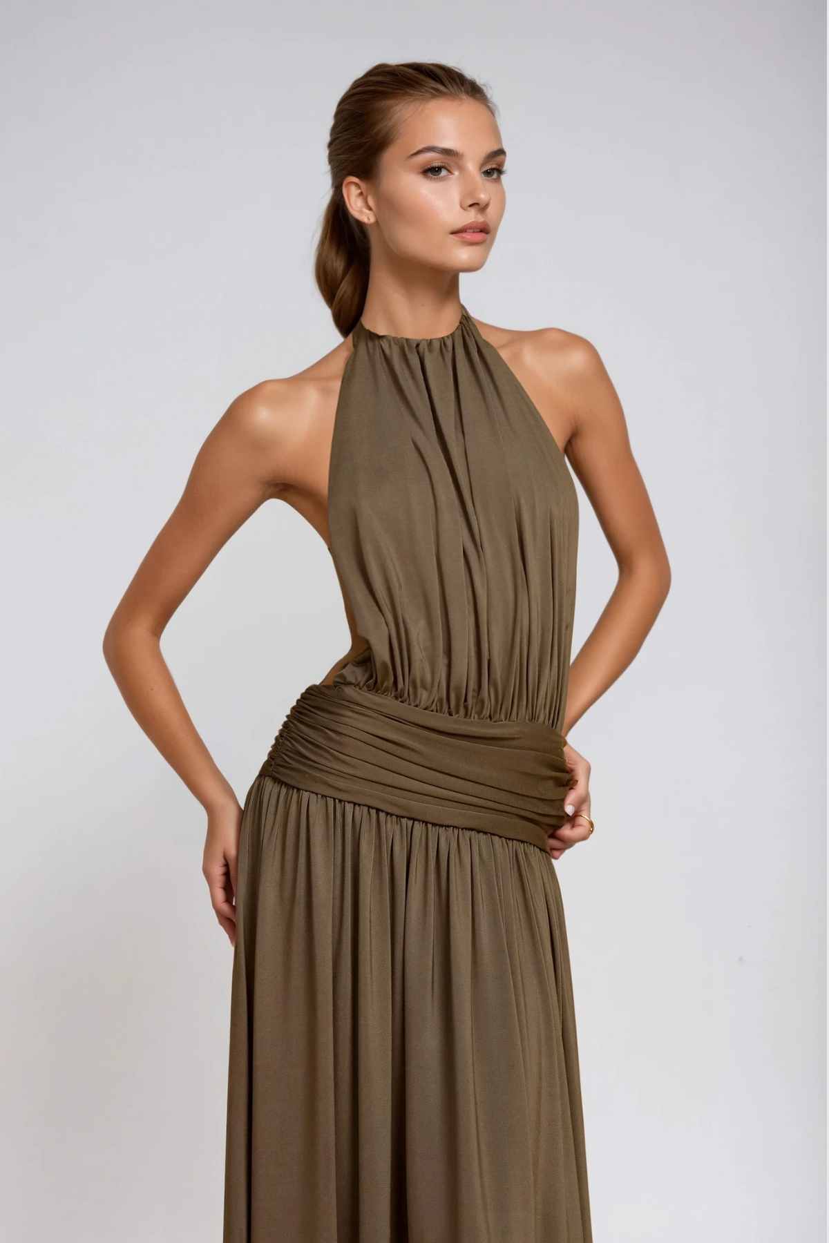 Polished Dress with an Effortless Classic Look