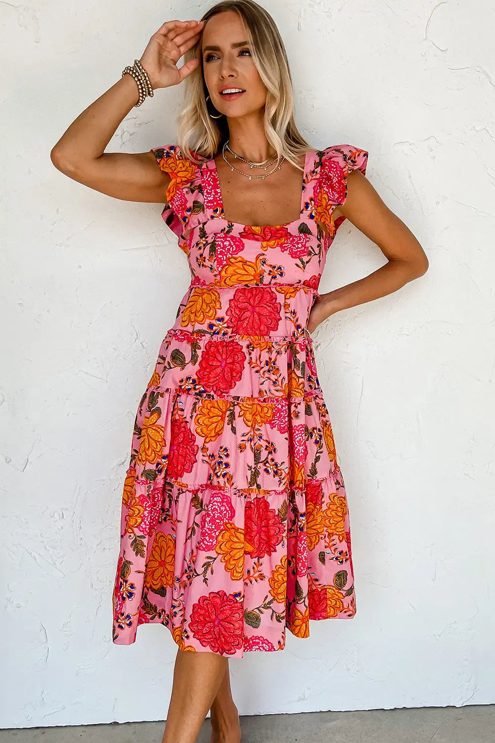 Gracefully Styled Dress for Any Occasion