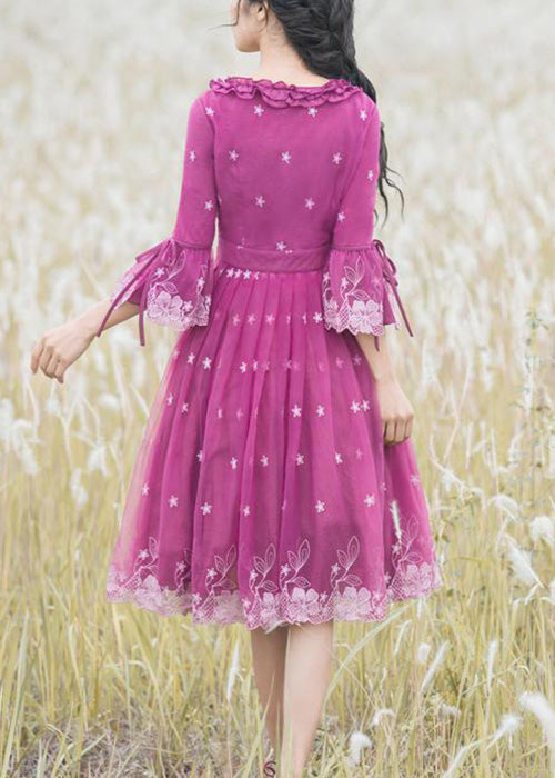 Classic Vintage Dress with a Flattering Fit