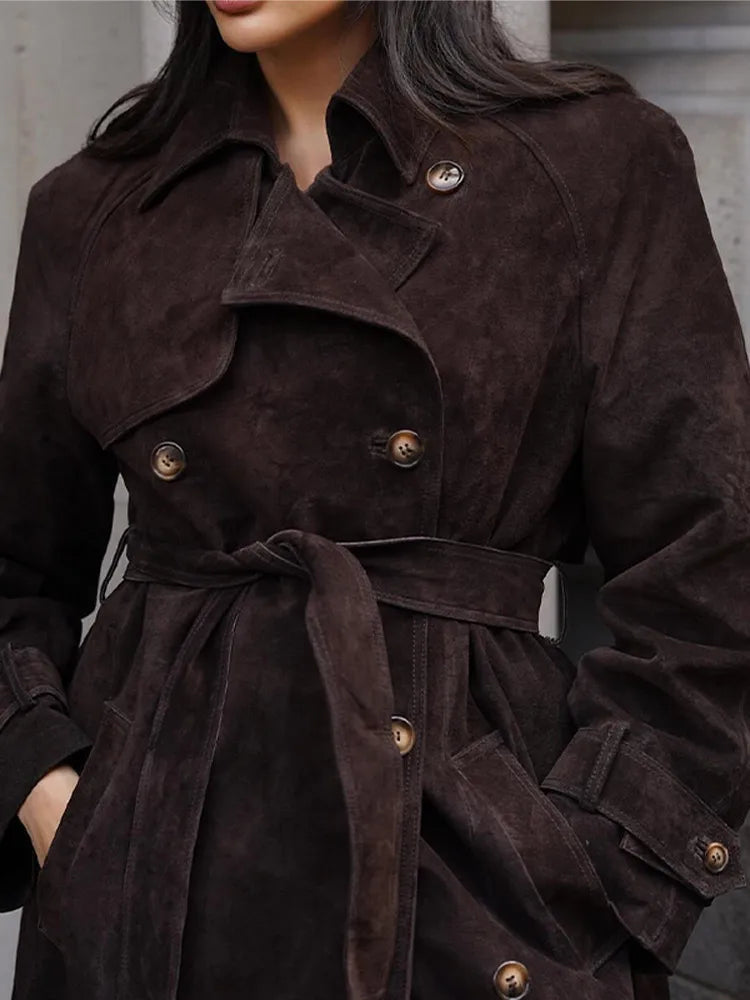 Classic Vintage Jacket with a Flattering Fit