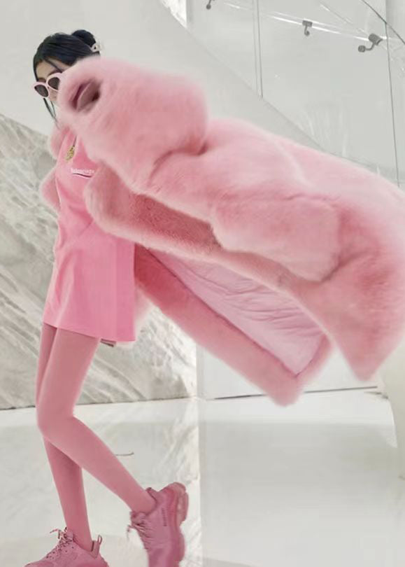 Classic Vintage & Enduringly Stylish Coat