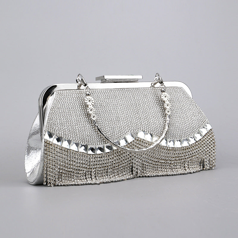 Elegantly Styled Bag for Everyday Wear