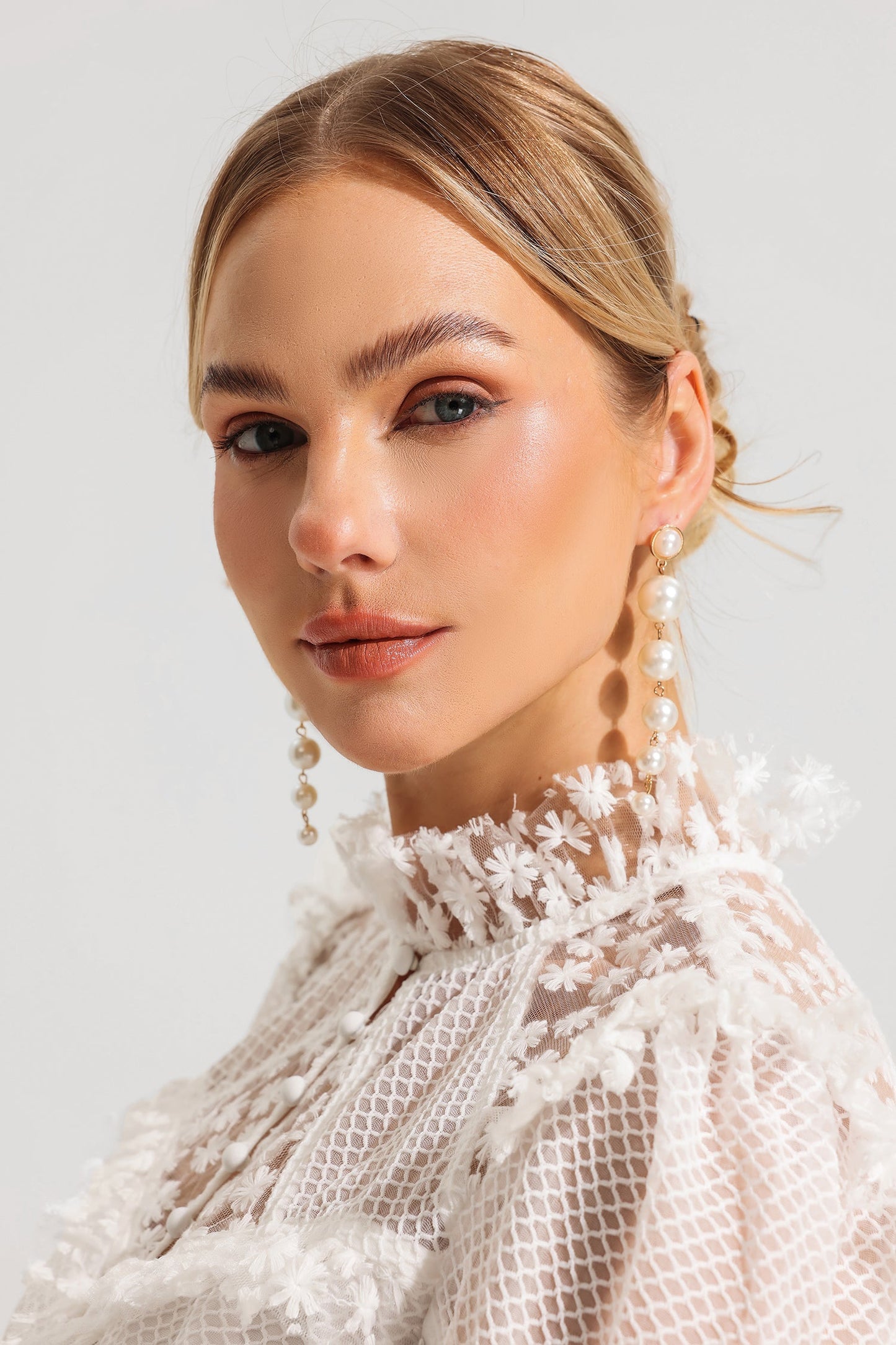 Effortlessly Elegant Garment with a Timeless Design
