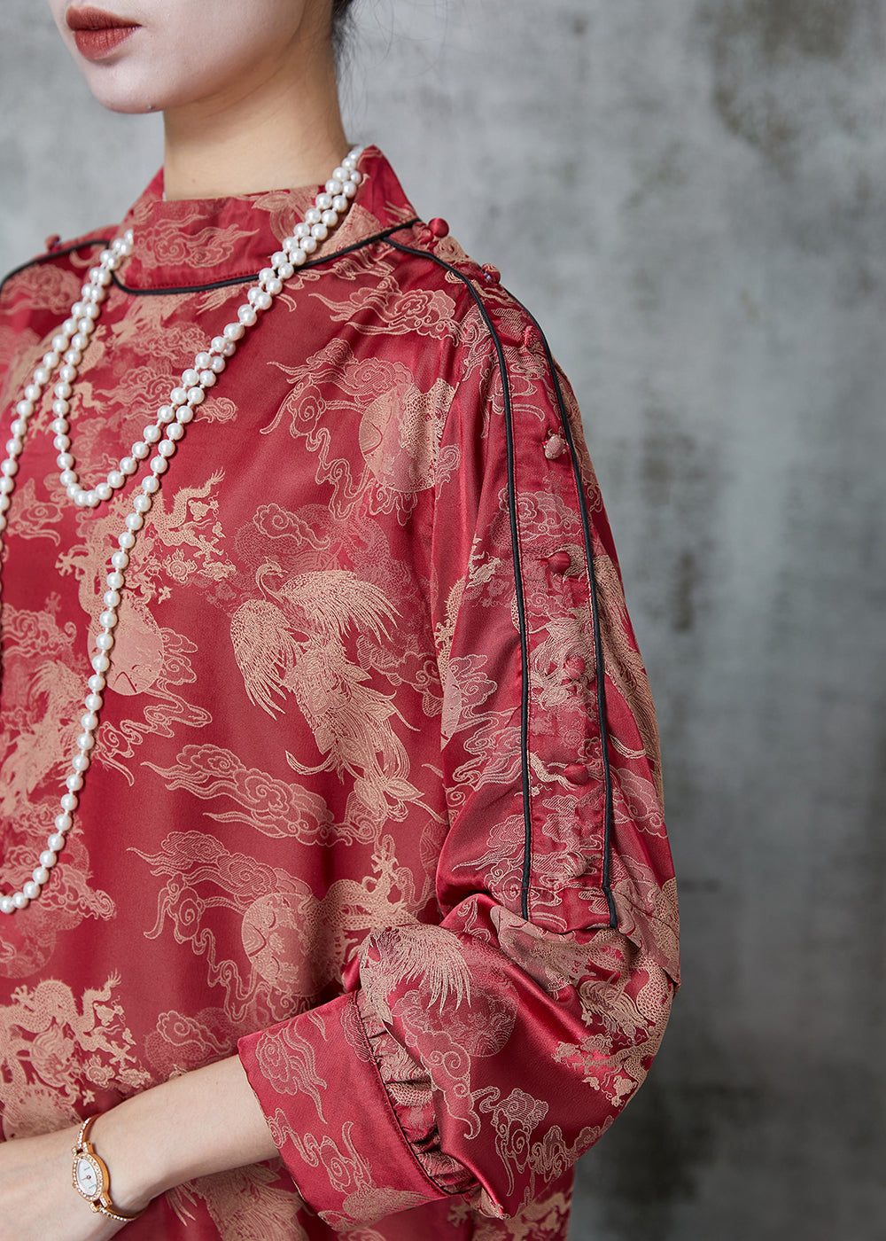 Beautifully Finished Shirt in a Timeless Design