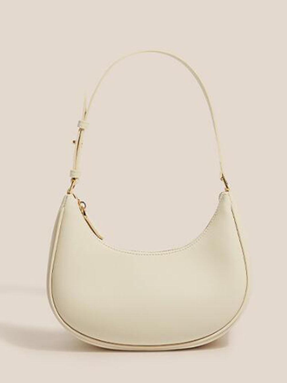 Elegantly Styled Bag for Everyday Wear