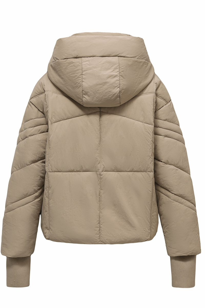 Polished Garment with an Effortless Classic Look