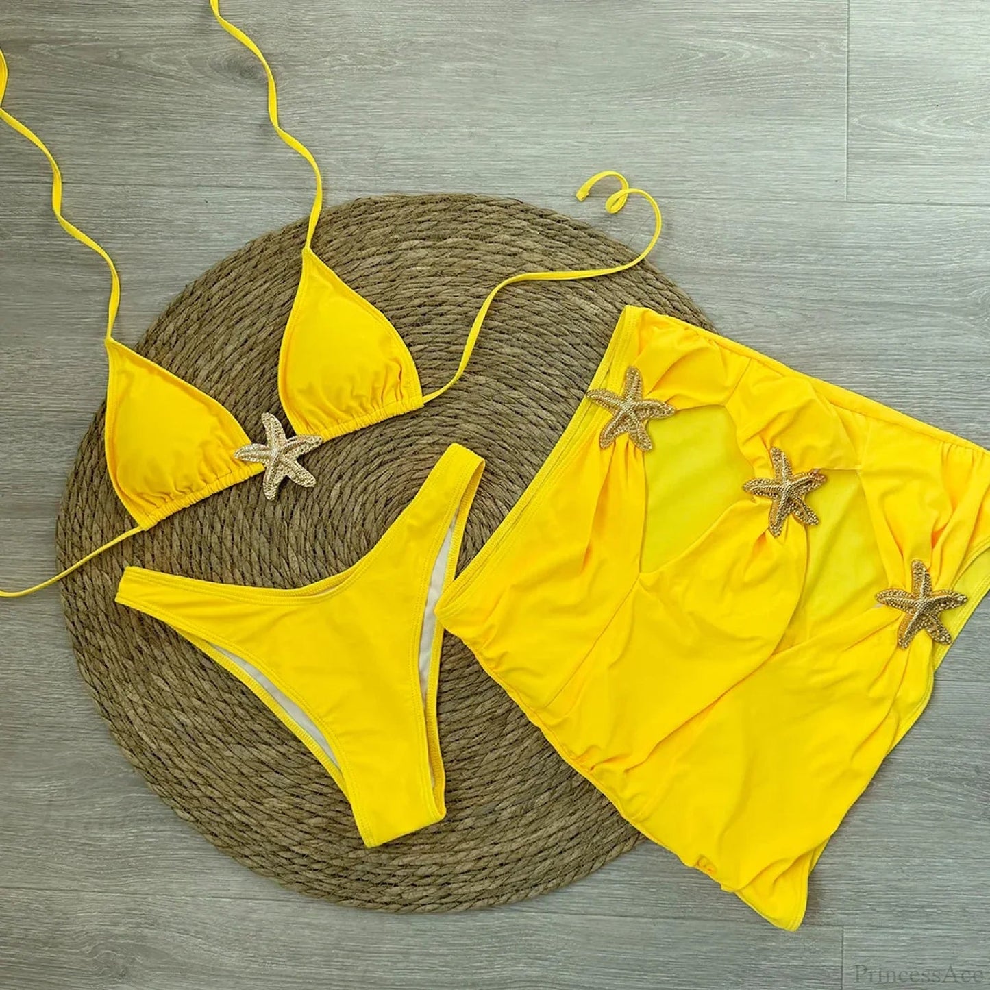 Classic Vintage Swimsuit with a Flattering Fit