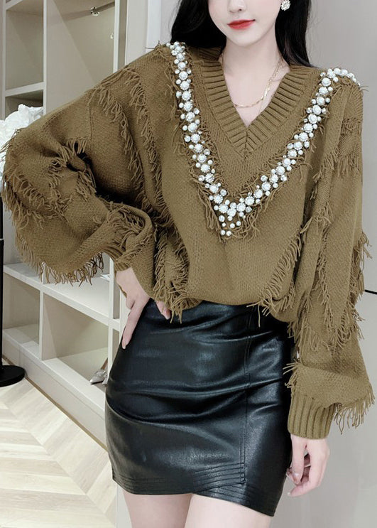 Well Tailored Top with a Graceful Silhouette