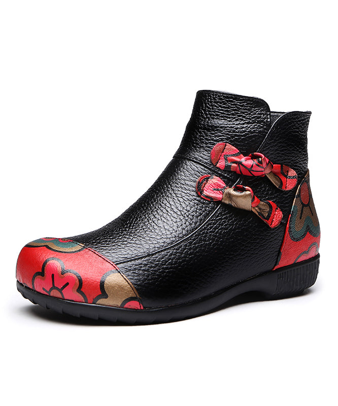 Well Tailored Boots with a Graceful Silhouette