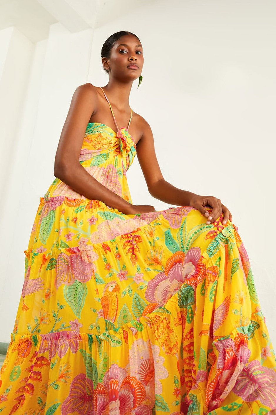 Beautifully Crafted Dress in a Classic Style