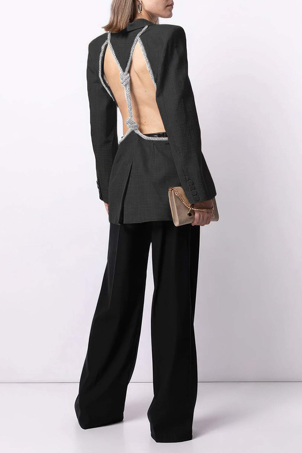 Beautifully Finished Garment in a Timeless Design