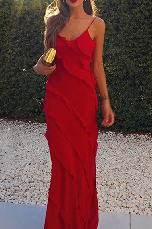 Gracefully Styled Dress for Any Occasion