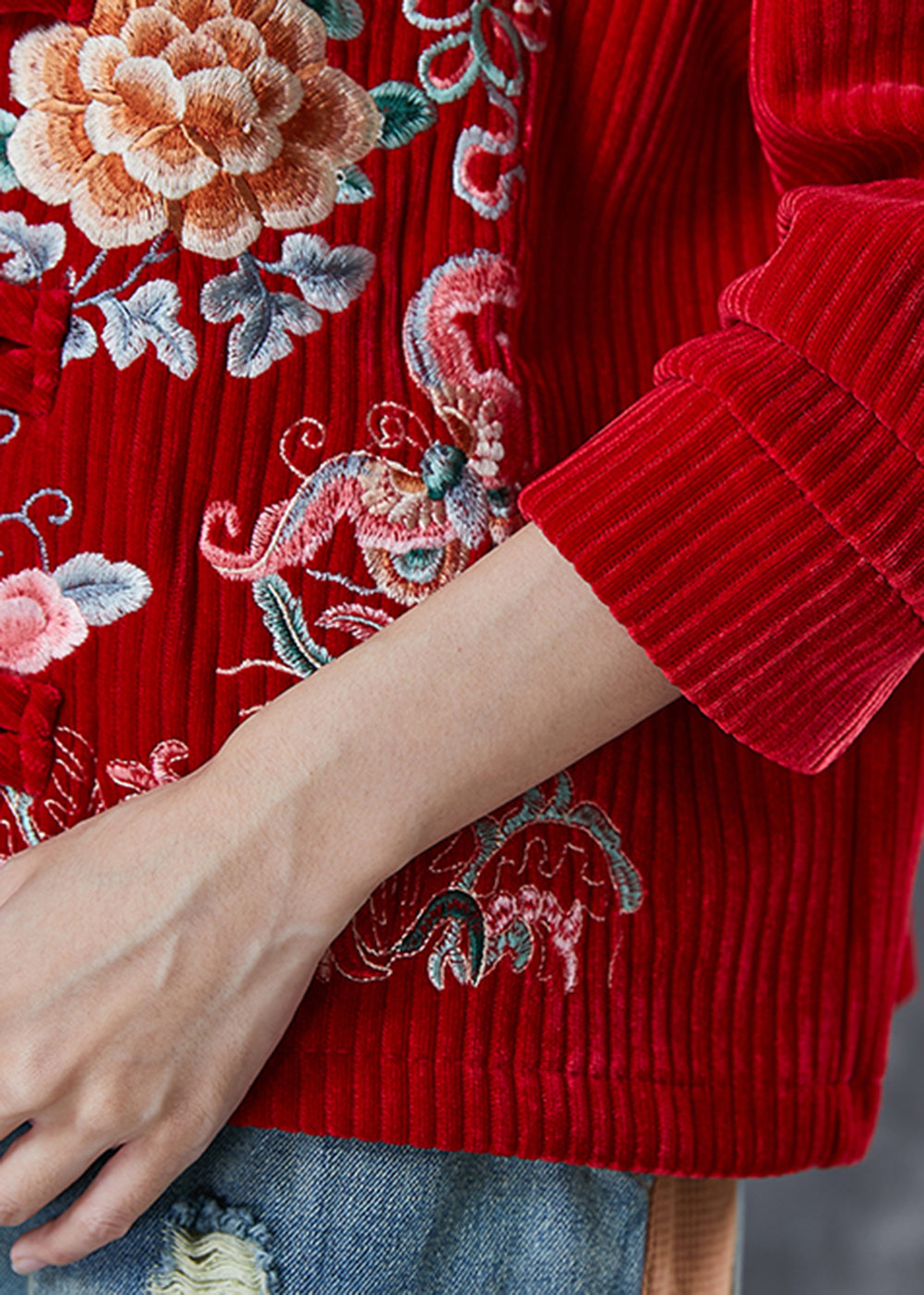 Elegantly Styled Jacket for Everyday Wear