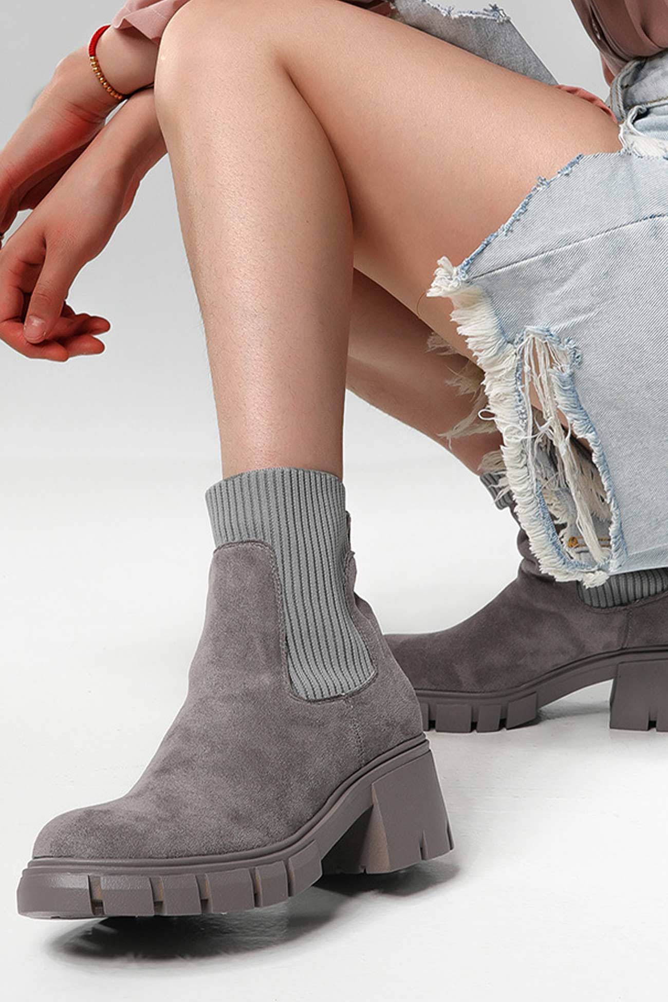 Elegantly Styled Boots for Everyday Wear