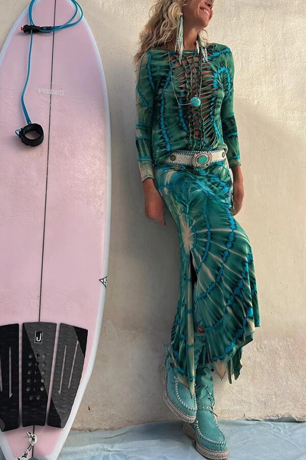Gracefully Styled Garment for Any Occasion