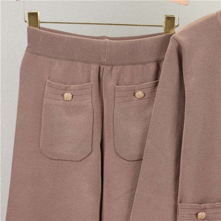 Beautifully Crafted Cardigan in a Classic Style