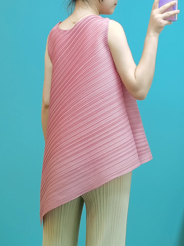 Classic Vintage & Enduringly Stylish Top
