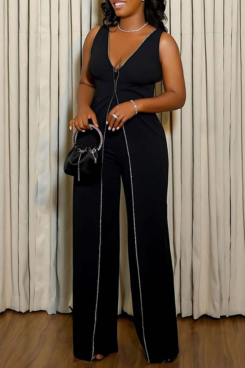 Effortlessly Elegant Garment with a Timeless Design