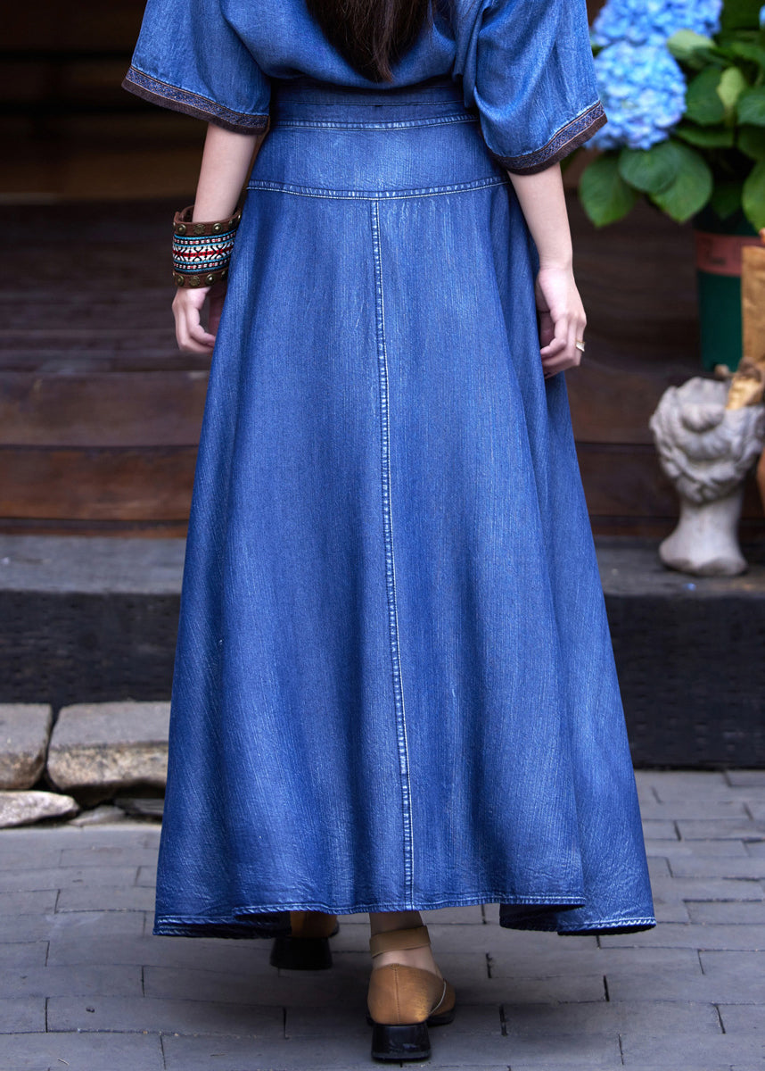 Classic Vintage Garment with a Flattering Fit