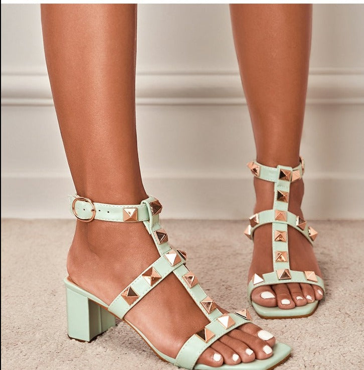 Classic Vintage & Enduringly Stylish Heels