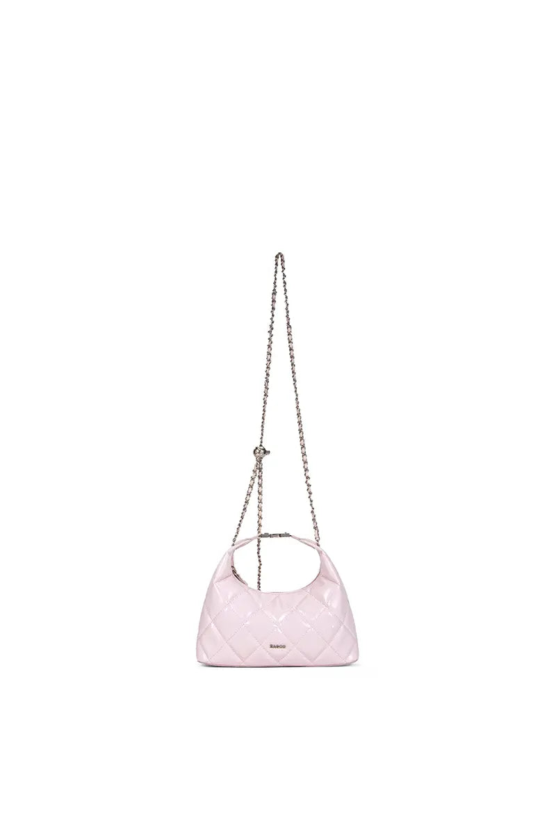 Effortlessly Elegant Bag with a Timeless Design