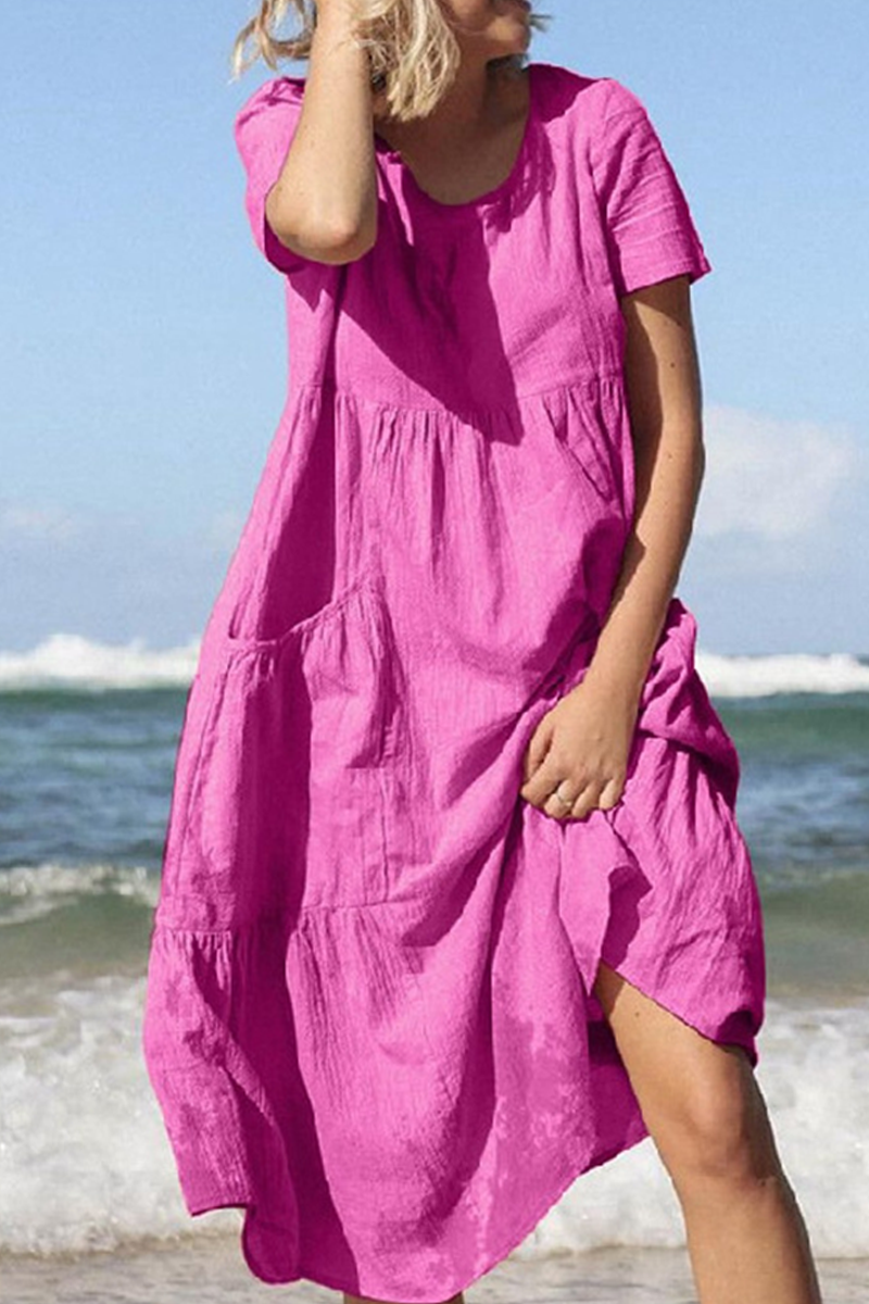 Effortlessly Elegant Dress with a Timeless Design