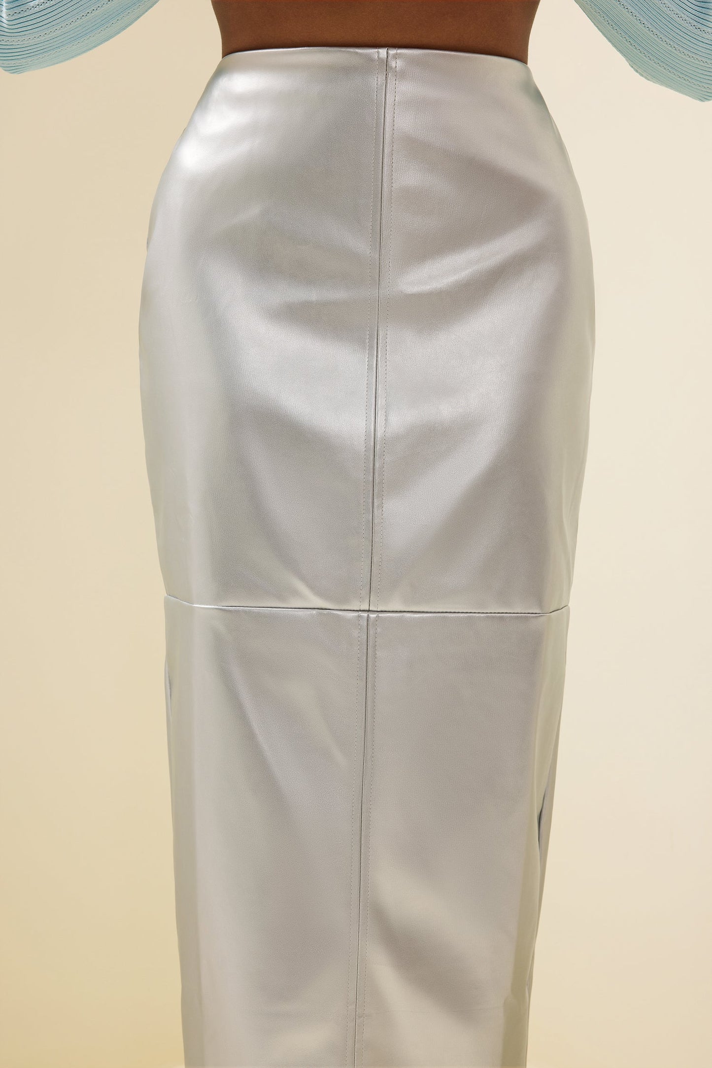 Gracefully Styled Garment for Any Occasion