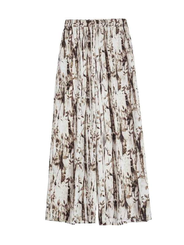 Beautifully Crafted Blouse in a Classic Style
