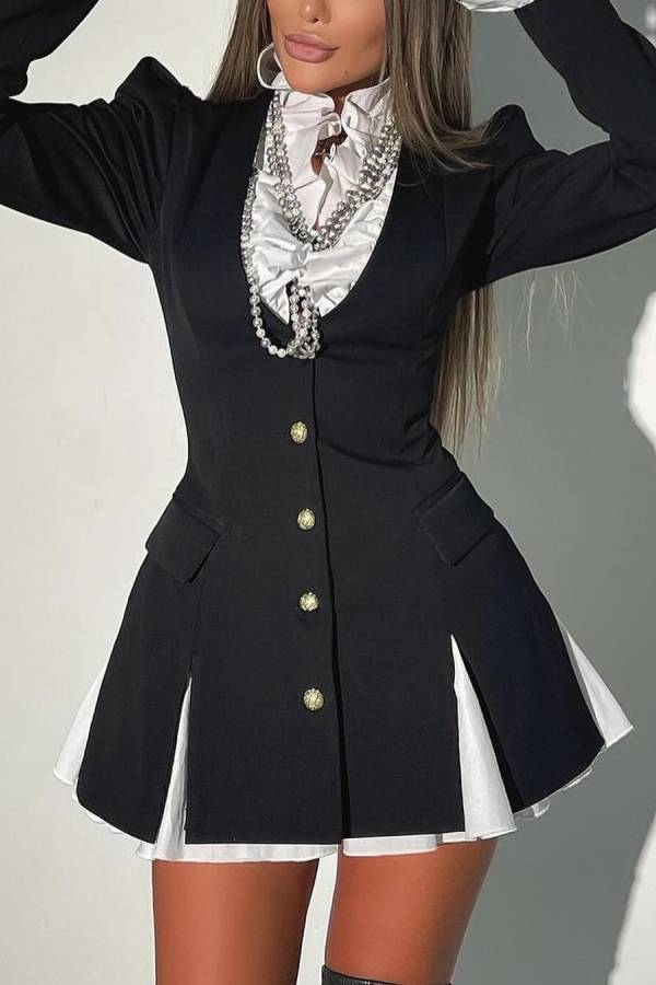 Beautifully Crafted Dress in a Classic Style