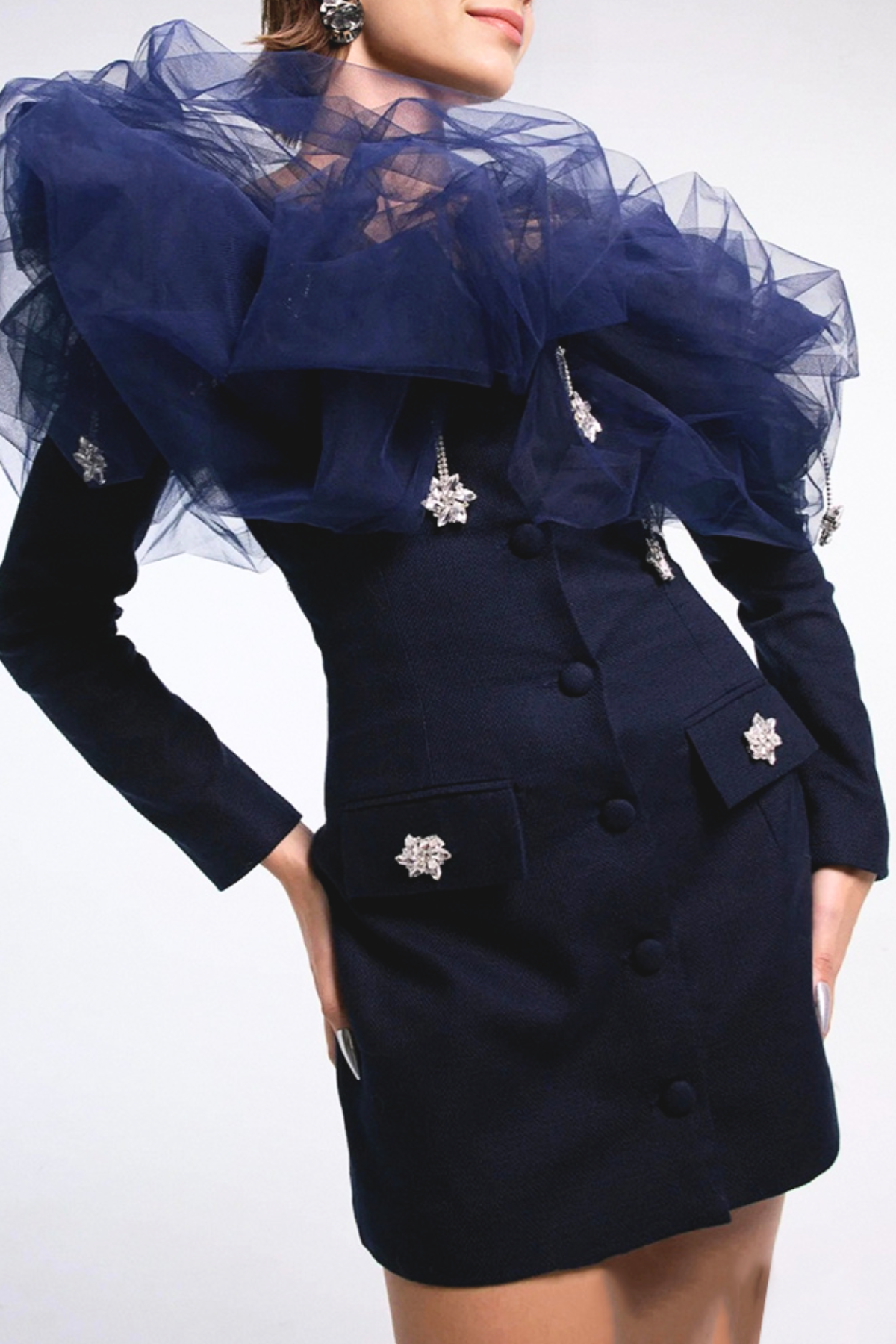 Well Tailored Dress with a Graceful Silhouette