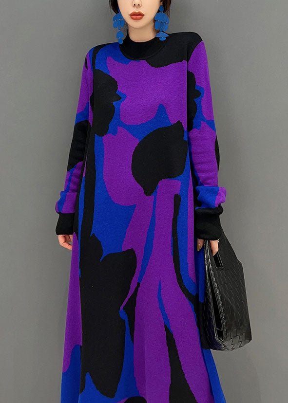 Classic Vintage Sweater with a Flattering Fit