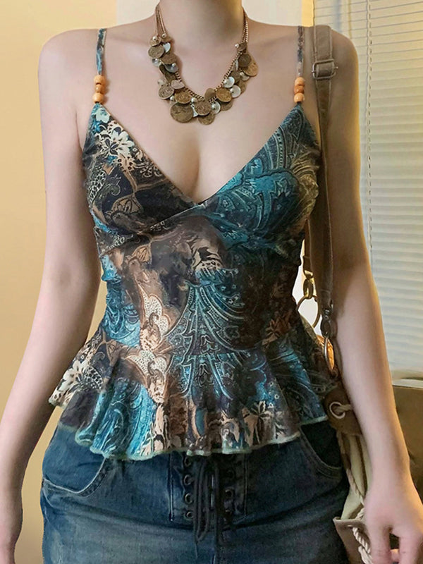 Effortlessly Elegant Top with a Timeless Design