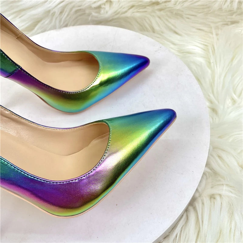 Effortlessly Elegant Shoes with a Timeless Design