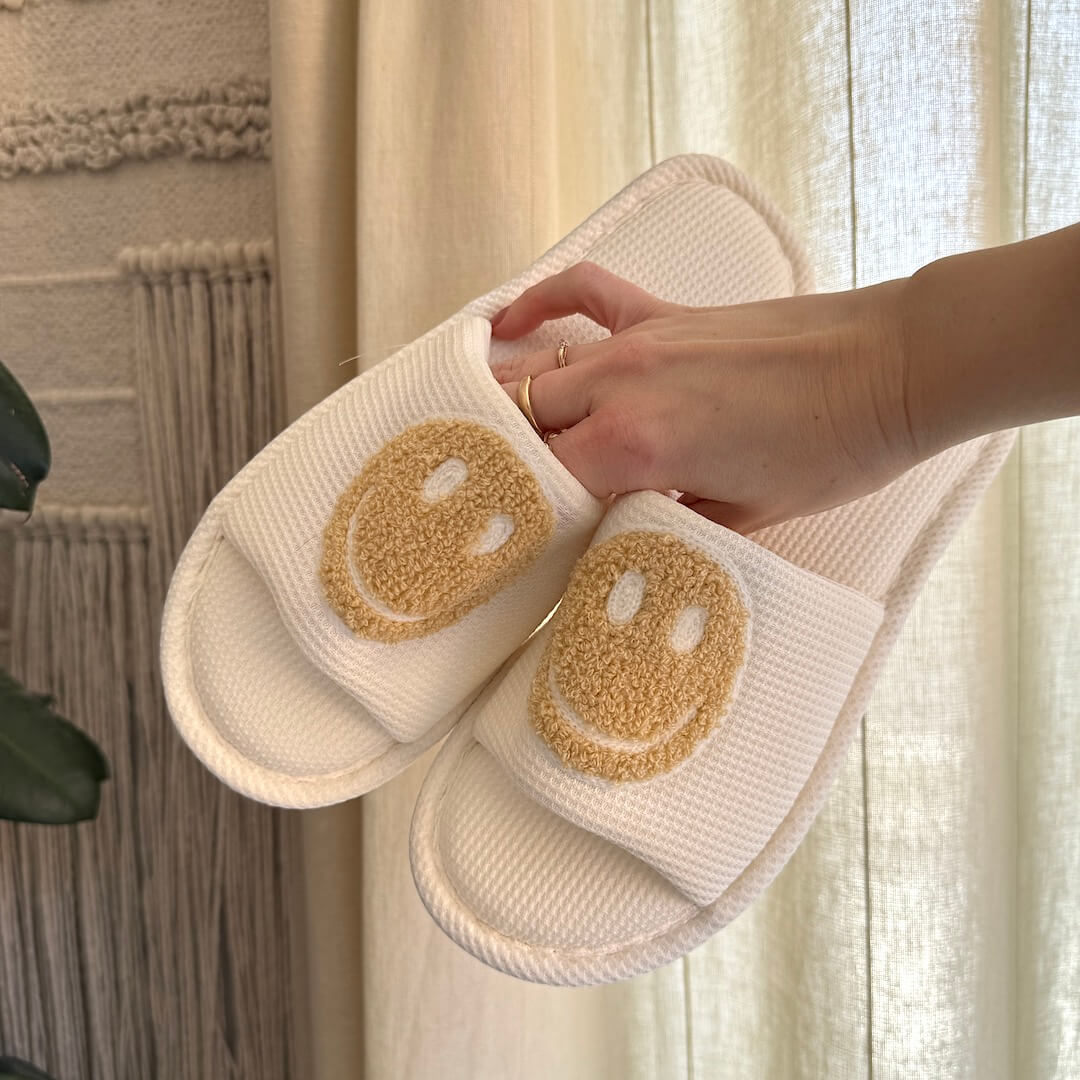 Beautifully Finished Sandals in a Timeless Design