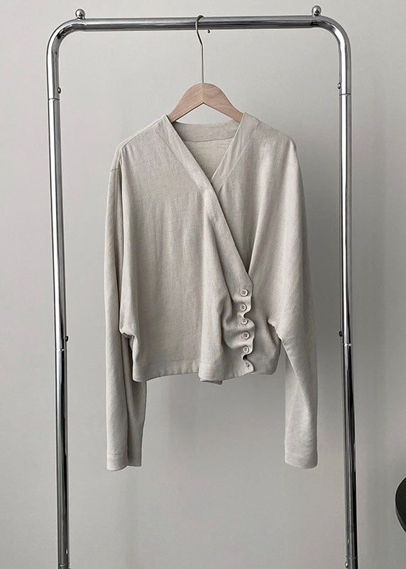Beautifully Finished Top in a Timeless Design