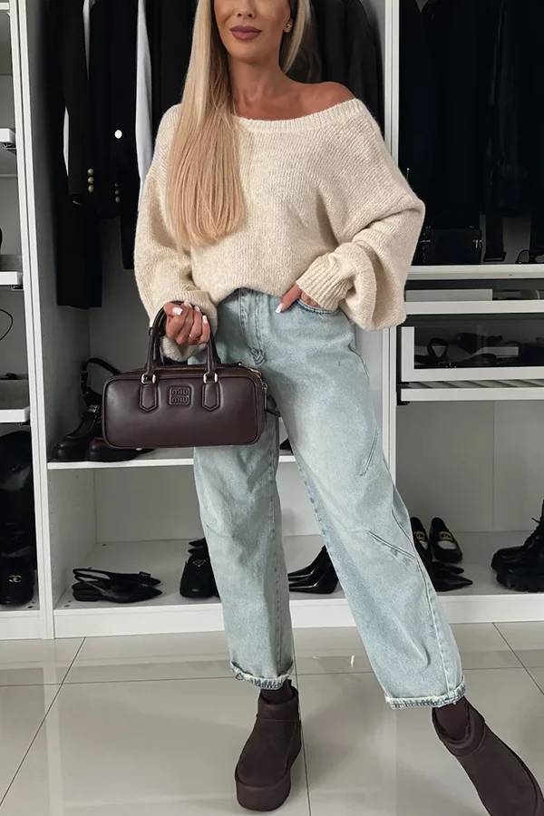 Beautifully Finished Sweater in a Timeless Design
