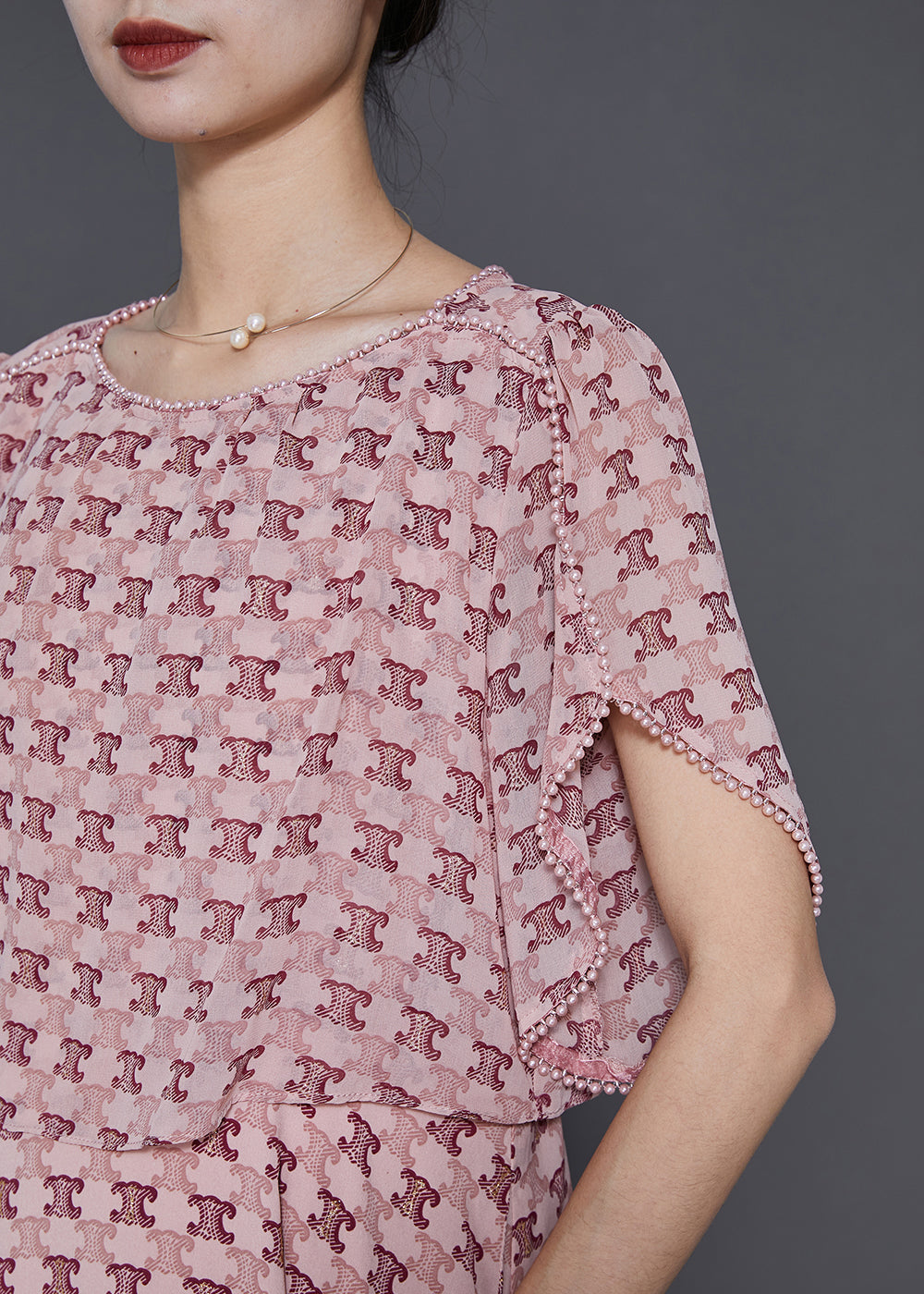 Gracefully Styled Dress for Any Occasion