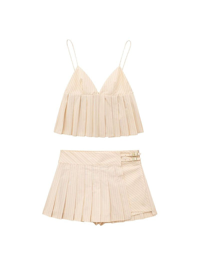 Classic Vintage & Enduringly Stylish Top