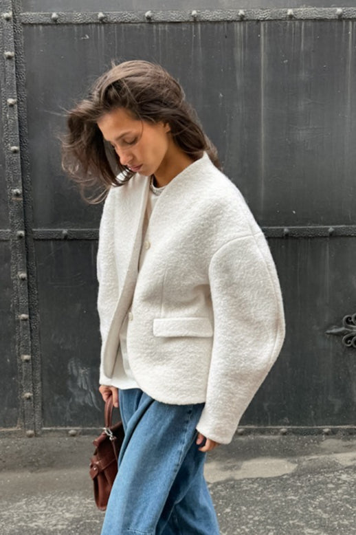 Gracefully Styled Coat for Any Occasion