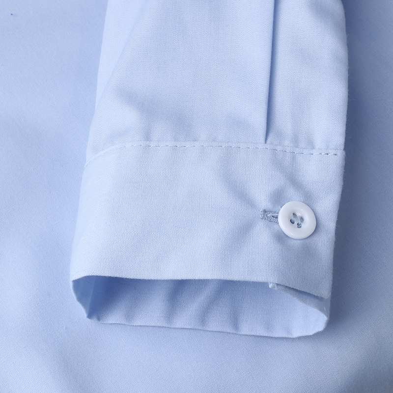 Classic Vintage Shirt with a Flattering Fit