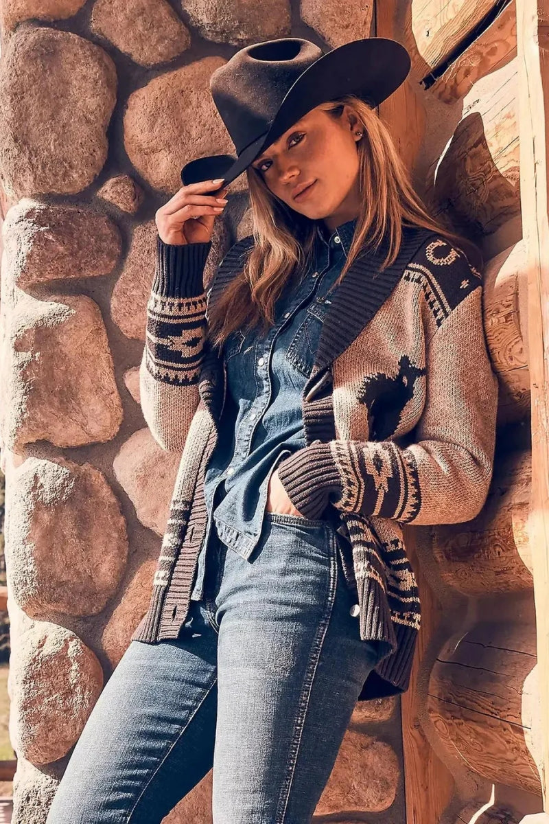 Classic Vintage Cardigan with a Flattering Fit