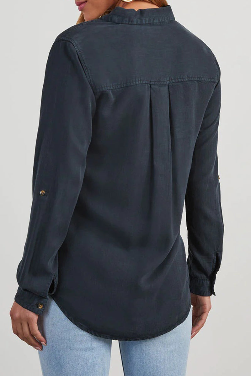 Beautifully Crafted Blouse in a Classic Style