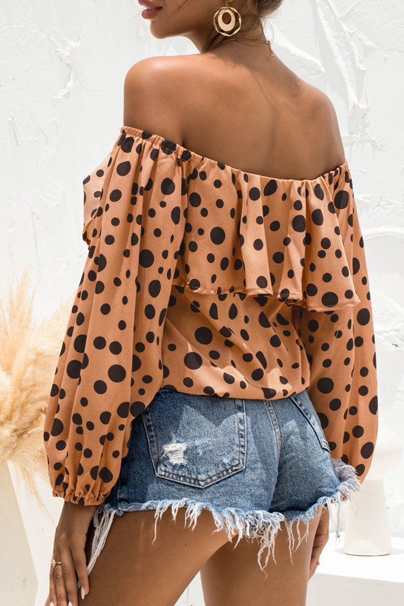 Classic Vintage Top with a Flattering Fit