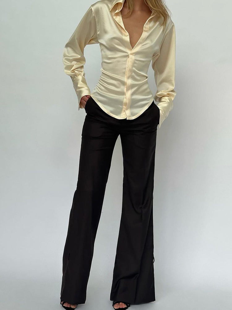 Beautifully Crafted Blouse in a Classic Style