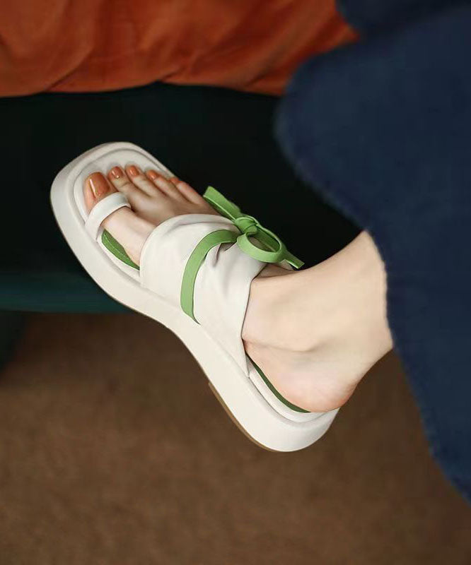 Classic Vintage Sandals with a Flattering Fit