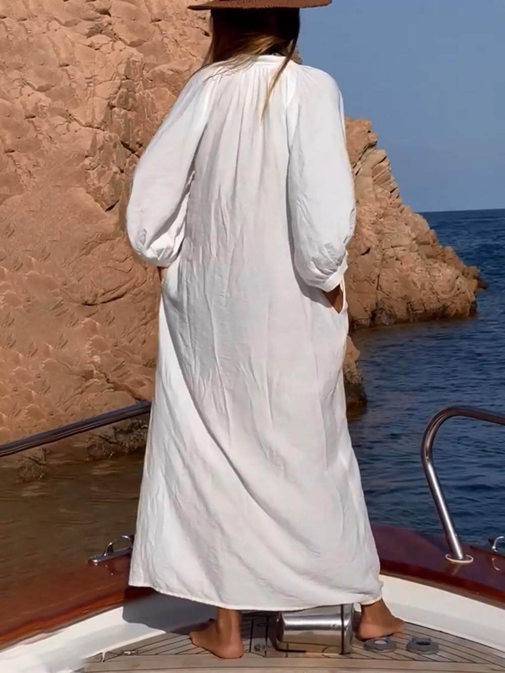 Beautifully Crafted Dress in a Classic Style