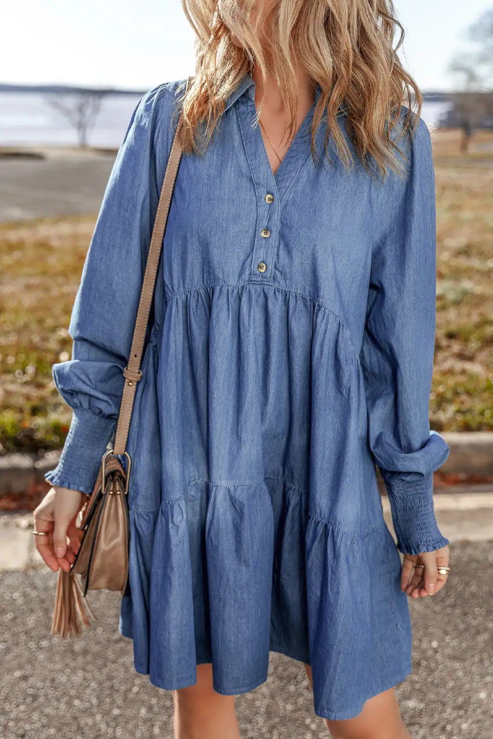 Gracefully Styled Dress for Any Occasion
